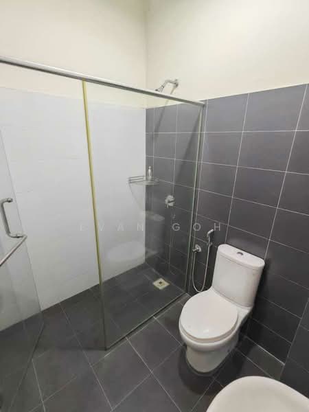 2-storey Terraced House for Sale in Bandar Nusaputra (Puchong) - Evan Goh - Bathroom - PropertyGuru.com.my