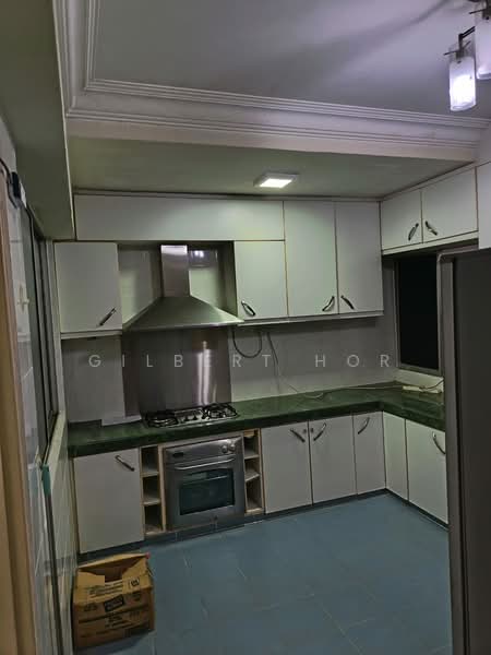 Kondominium untuk Dijual di La Villas Condominium - Gilbert Hor - Kitchen - PropertyGuru.com.my