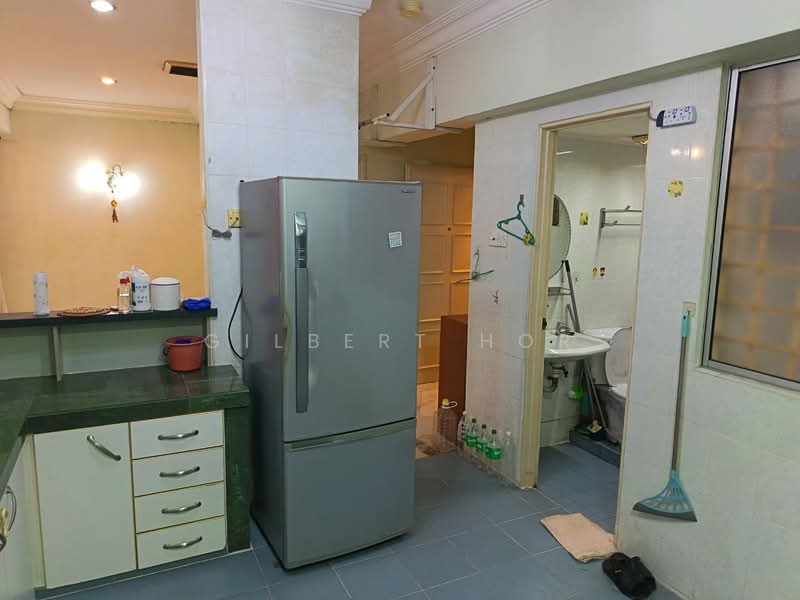 Kondominium untuk Dijual di La Villas Condominium - Gilbert Hor - Kitchen - PropertyGuru.com.my