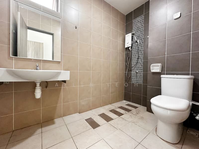 Condominium for Sale at Tree Sparina - Allen Yeoh - Bathroom - PropertyGuru.com.my