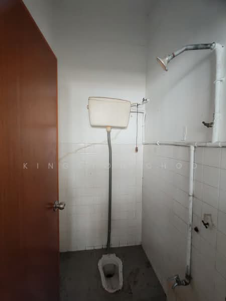 Rumah Teres 2-Tingkat untuk Dijual di Taman Connaught (Cheras) - Kingston Choo - Bathroom - PropertyGuru.com.my