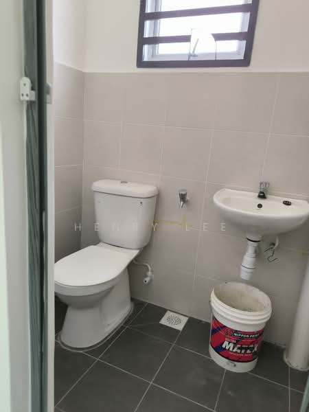 2-storey Terraced House for Rent in Tasek Gelugor (Penang) - Henry Lee - Bathroom - PropertyGuru.com.my