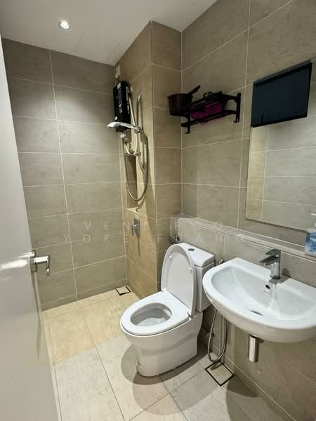 Service Residence for Rent at Setia City Residences - Veni Foo Yoke Fuang - Bathroom - PropertyGuru.com.my