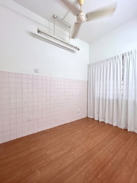 Rumah Teres 2 Tingkat untuk Dijual di Taman Dagang (Ampang) - Vickky Wong CF - Interior - PropertyGuru.com.my