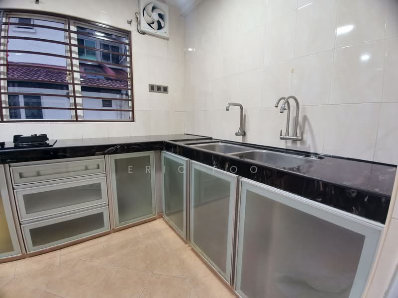 2.5-storey Terraced House for Sale in Taman Meranti Jaya (Puchong) - Eric Foo - Kitchen - PropertyGuru.com.my