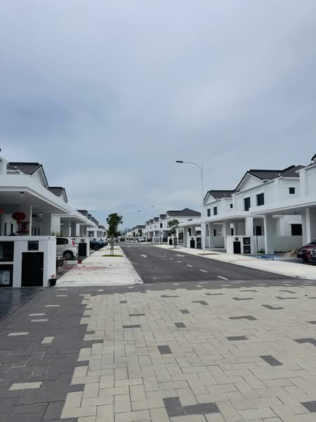 Rumah Teres 2 Tingkat untuk Dijual di Bandar Cassia (Batu Kawan) - Jane Poh - Exterior - PropertyGuru.com.my