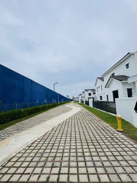 Rumah Teres 2 Tingkat untuk Dijual di Bandar Cassia (Batu Kawan) - Jane Poh - Exterior - PropertyGuru.com.my
