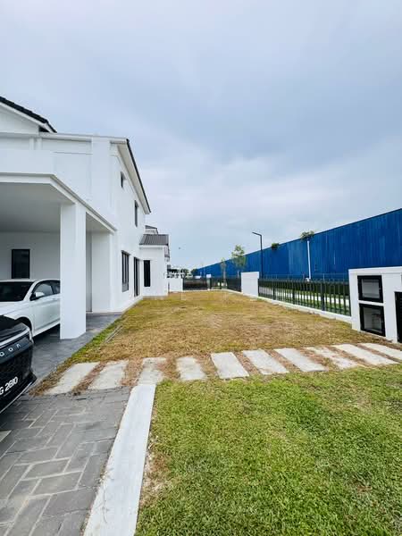 Rumah Teres 2 Tingkat untuk Dijual di Bandar Cassia (Batu Kawan) - Jane Poh - Exterior - PropertyGuru.com.my