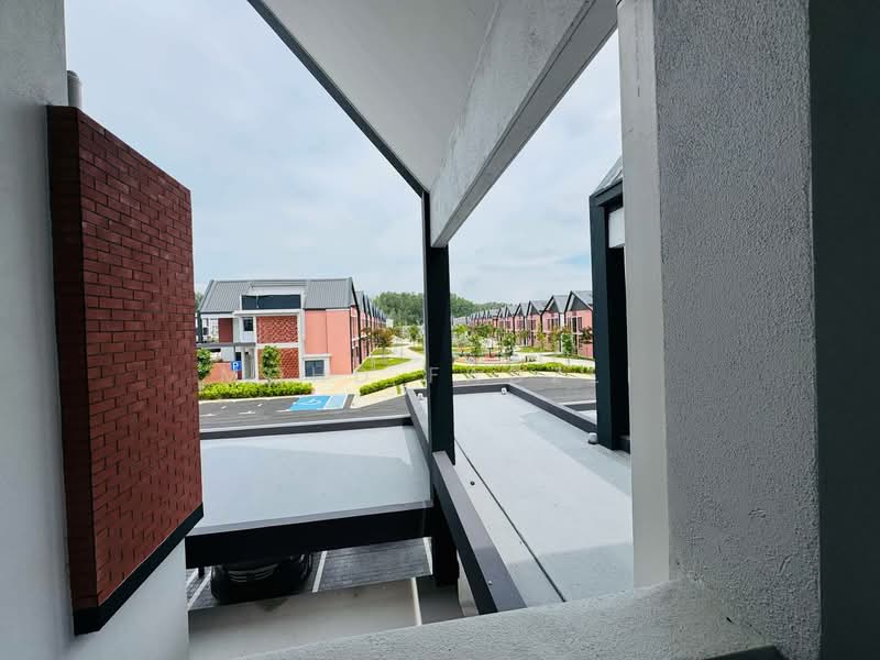 Rumah Teres 2 Tingkat untuk Dijual di Shah Alam (Selangor) - Mohd Fadzli - Exterior - PropertyGuru.com.my