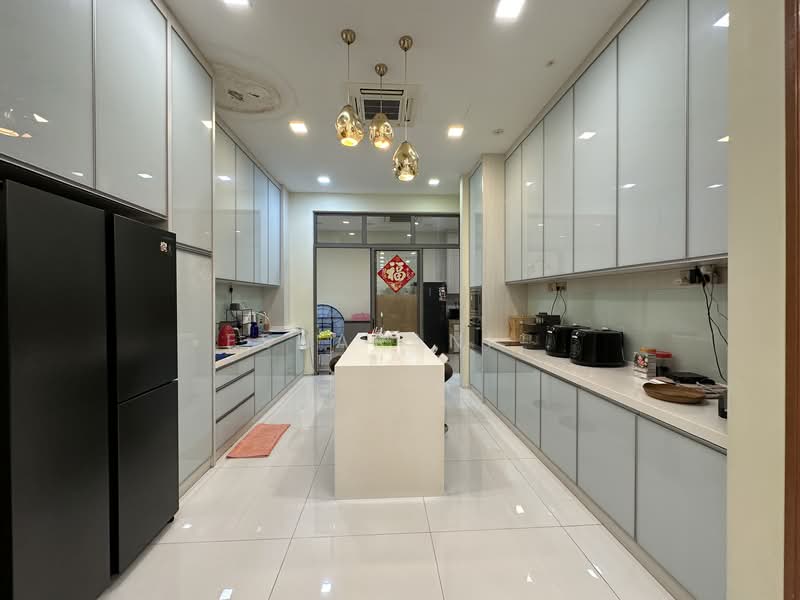 3-storey Terraced House for Sale in Batu 9 (Cheras) - Esharani . - Kitchen - PropertyGuru.com.my