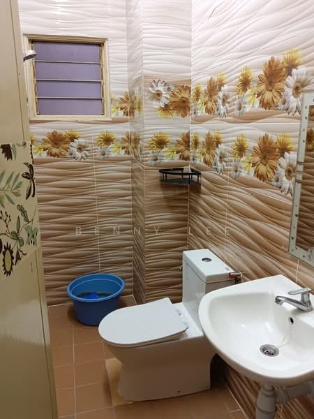 Apartment for Rent at Sri Ixora Apartment - Benny Lee - Bathroom - PropertyGuru.com.my