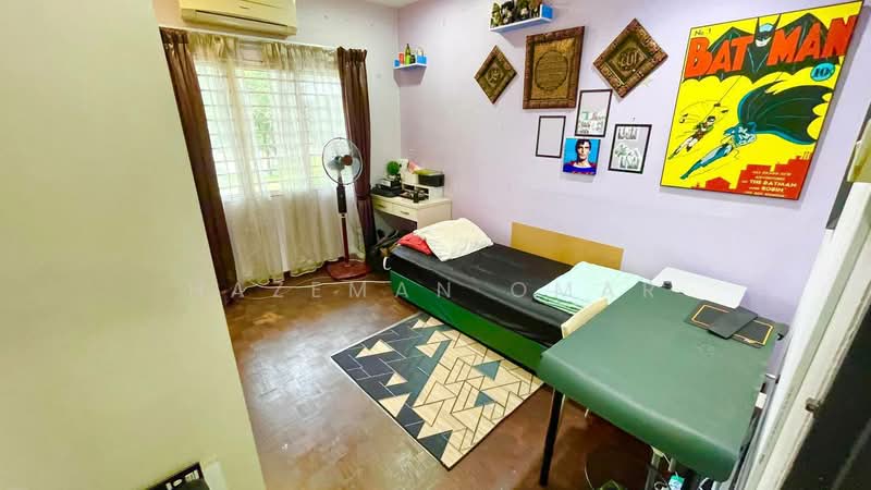 Rumah Teres 2 Tingkat untuk Dijual di Seksyen 17 (Petaling Jaya) - Hazeman Omar - Bedroom - PropertyGuru.com.my