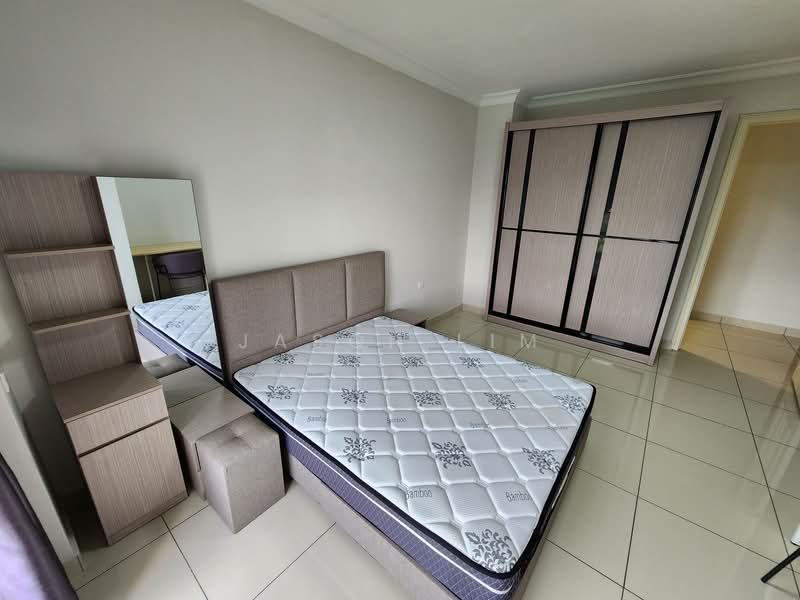 Condominium for Sale at The Straits View Condominium - Jason Lim - Bedroom - PropertyGuru.com.my