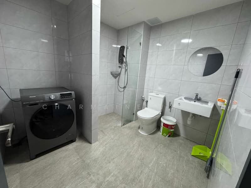 Servis Apartment untuk Disewa di Altris Residences @ The Quartz WM - Charmaine Wong - Bathroom - PropertyGuru.com.my