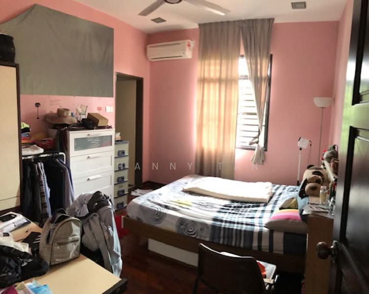 Semi-Detached House for Sale in Bukit Sungai Long (Bandar Sungai Long) - Shanny Tan - Bedroom - PropertyGuru.com.my