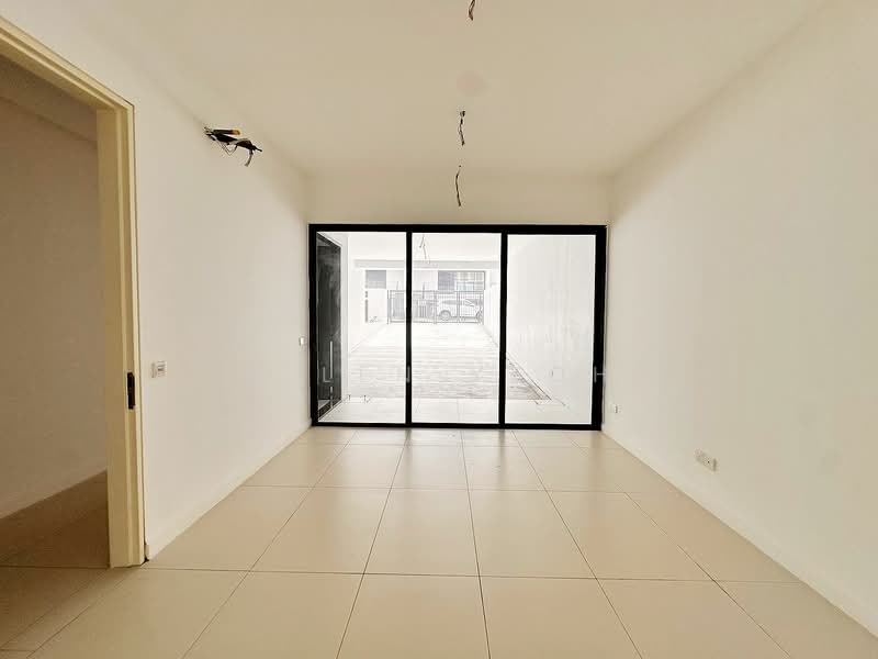 3-storey Terraced House for Sale in Batu Uban (Gelugor) - Allen Yeoh - Interior - PropertyGuru.com.my