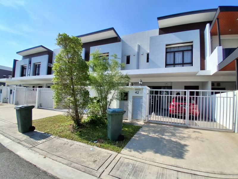 Cluster House for Sale in Hulu Langat (Selangor) - Jane Tee - Exterior - PropertyGuru.com.my