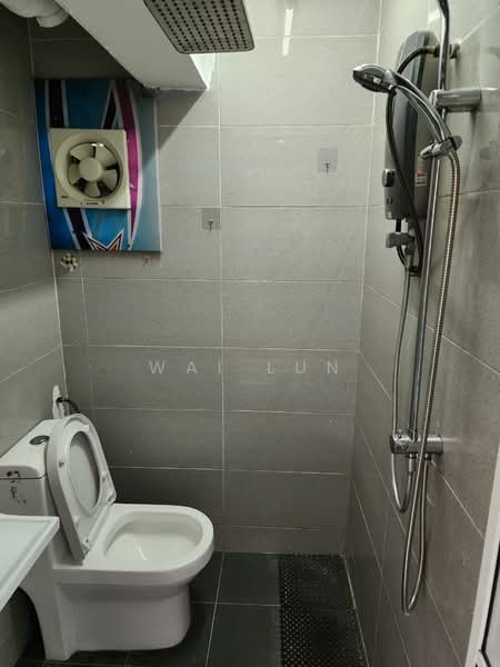 Pangsapuri untuk Disewa di Miharja (LRT Maluri) - Wai Lun - Bathroom - PropertyGuru.com.my