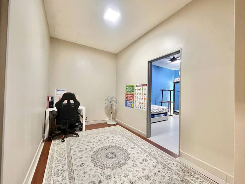 2-storey Terraced House for Sale in Telok Panglima Garang (Selangor) - Ilman Nahri - Study - PropertyGuru.com.my