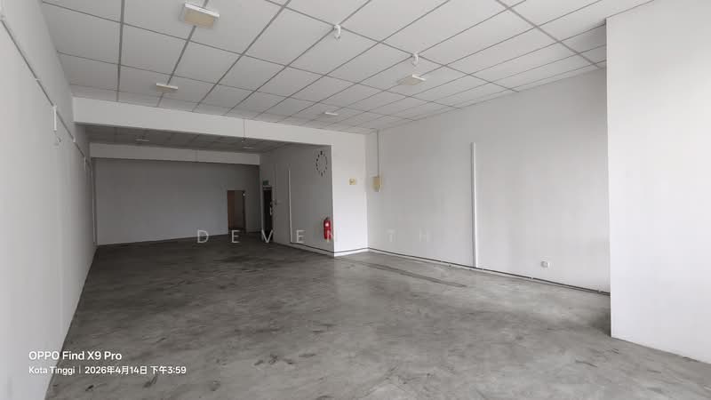 Kedai untuk Dijual di Taman Daiman Jaya (Kota Tinggi) - Deven Thye - Interior - PropertyGuru.com.my