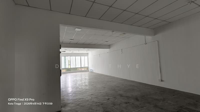 Kedai untuk Dijual di Taman Daiman Jaya (Kota Tinggi) - Deven Thye - Interior - PropertyGuru.com.my