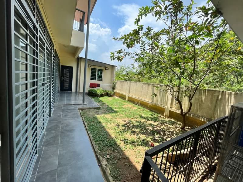 Rumah Teres 2 Tingkat untuk Dijual di Kota Emerald (Rawang) - Elwin Mah - Exterior - PropertyGuru.com.my