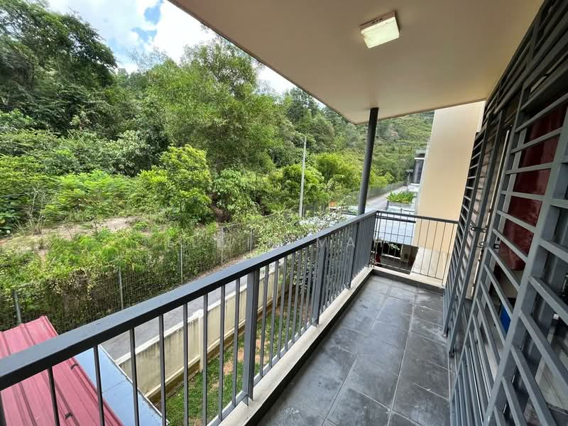 Rumah Teres 2 Tingkat untuk Dijual di Kota Emerald (Rawang) - Elwin Mah - Balcony - PropertyGuru.com.my