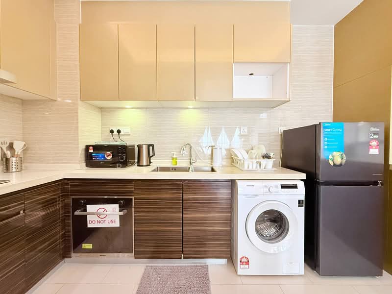 Service Residence for Rent at R&F Princess Cove Phase 1 - Renee Gan - Kitchen - PropertyGuru.com.my
