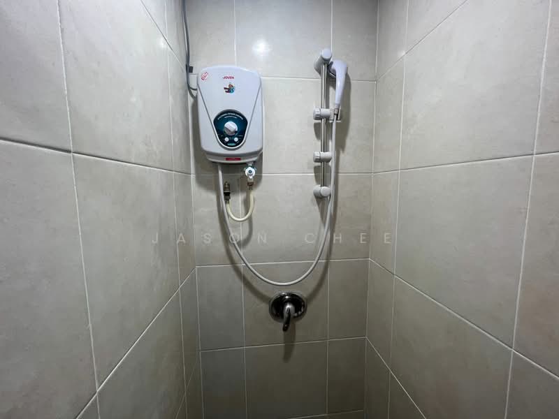 Condominium for Rent at 10 Semantan Suites - Jason Chee - Bathroom - PropertyGuru.com.my