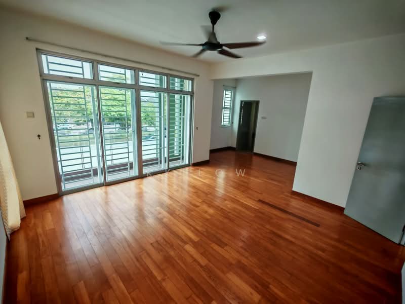 Semi-Detached House for Sale in Taman Nusa Idaman (Iskandar Puteri (Nusajaya)) - KK Low - Living Room - PropertyGuru.com.my