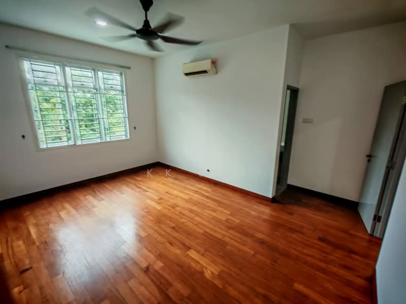 Semi-Detached House for Sale in Taman Nusa Idaman (Iskandar Puteri (Nusajaya)) - KK Low - Bedroom - PropertyGuru.com.my