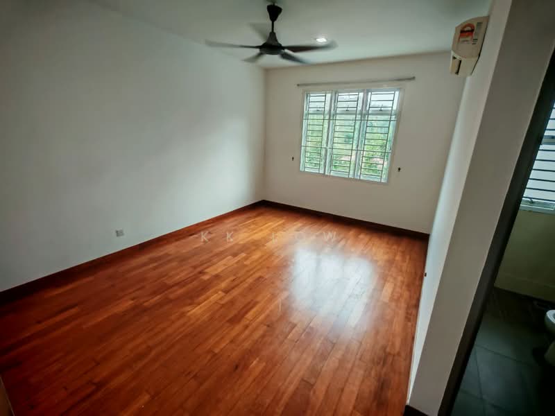 Semi-Detached House for Sale in Taman Nusa Idaman (Iskandar Puteri (Nusajaya)) - KK Low - Bedroom - PropertyGuru.com.my
