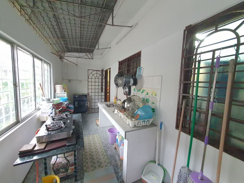 Rumah Teres untuk Dijual di Usj 4 (Subang Jaya) - Derrick Lee - Kitchen - PropertyGuru.com.my