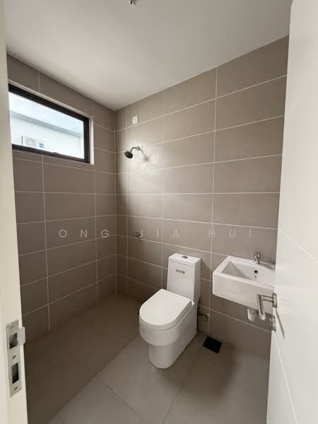 2-storey Terraced House for Sale in Bandar Sri Sendayan (Negeri Sembilan) - Ong Jia Hui - PropertyGuru.com.my