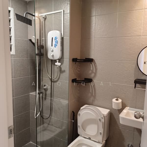 Kondominium untuk Disewa di Sky Awani Residensi 5 - Afiq Iqbal - Bathroom - PropertyGuru.com.my