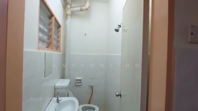 Terraced House for Rent in Puchong (Selangor) - Anthony Ho - Bathroom - PropertyGuru.com.my