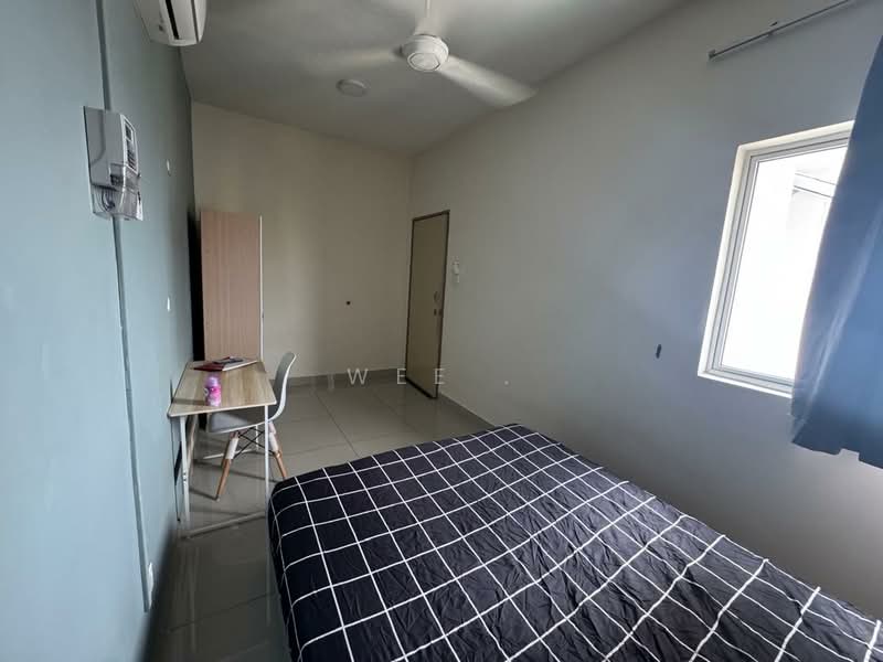 Servis Apartment untuk Dijual di Platinum Lake PV 21 - Wee . - Bedroom - PropertyGuru.com.my