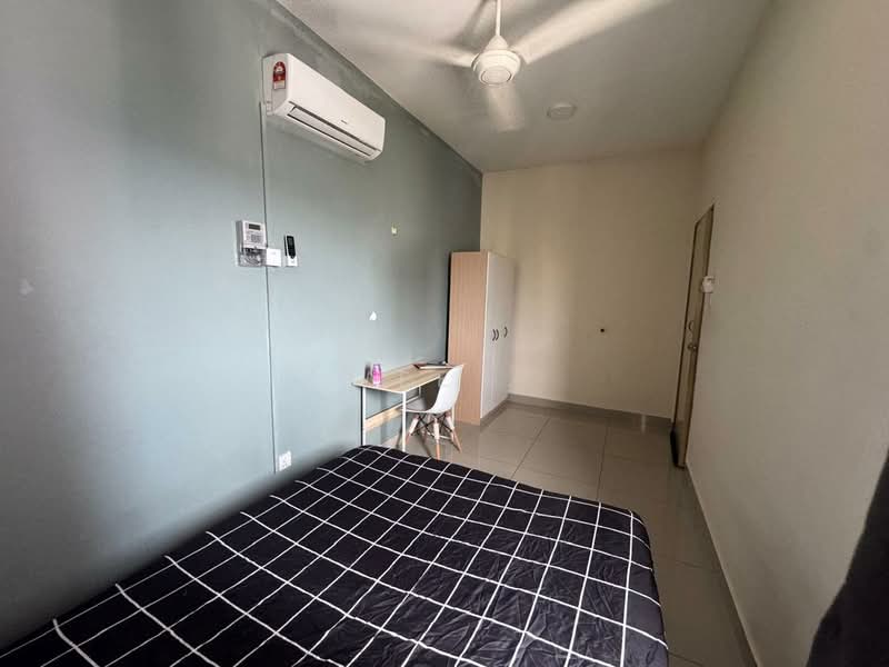 Servis Apartment untuk Dijual di Platinum Lake PV 21 - Wee . - Bedroom - PropertyGuru.com.my