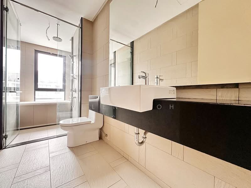 3-storey Terraced House for Sale in Batu Uban (Gelugor) - Allen Yeoh - PropertyGuru.com.my