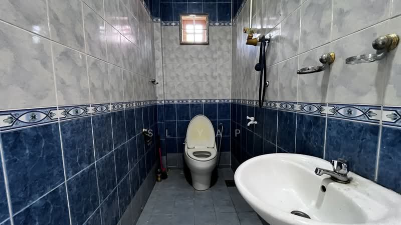 Rumah Teres untuk Dijual di Seremban (Negeri Sembilan) - SL Yap - Bathroom - PropertyGuru.com.my