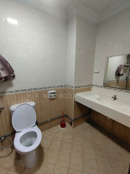 Condominium for Sale at Cyber Heights Villa - Henry Liew - Bathroom - PropertyGuru.com.my