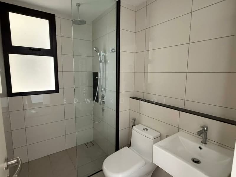 Servis Apartment untuk Dijual di Duta Park Residences - Edward Ooi - Bathroom - PropertyGuru.com.my
