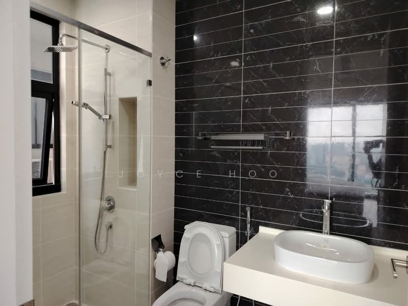 Condominium for Rent at Sky Condominium (Skyz Residence) - Joyce Hoo - Bathroom - PropertyGuru.com.my
