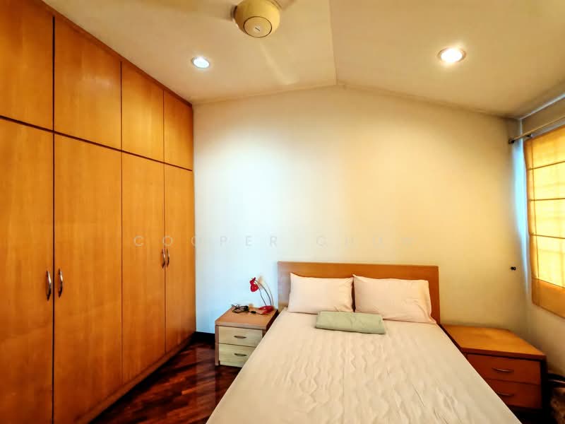 Rumah Berkembar untuk Dijual di SS2 (Petaling Jaya) - Cooper Chow - Bedroom - PropertyGuru.com.my