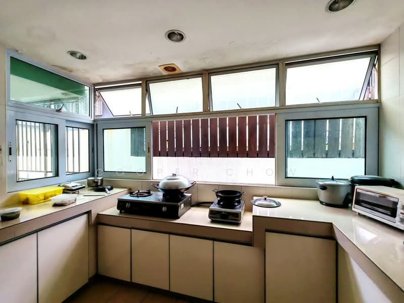 Rumah Berkembar untuk Dijual di SS2 (Petaling Jaya) - Cooper Chow - Kitchen - PropertyGuru.com.my