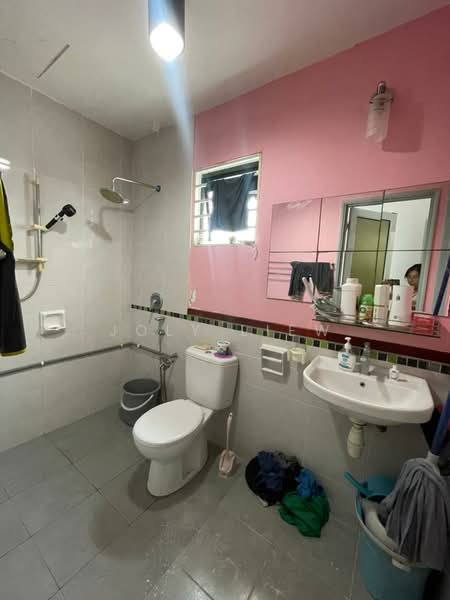 Townhouse for Sale in Bandar Bukit Puchong 2 (Puchong) - Joly Liew - Bathroom - PropertyGuru.com.my