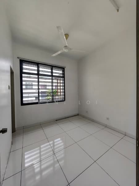 2-storey Terraced House for Sale in Taman Pelangi Indah (Ulu Tiram) - Kent Loi - Interior - PropertyGuru.com.my
