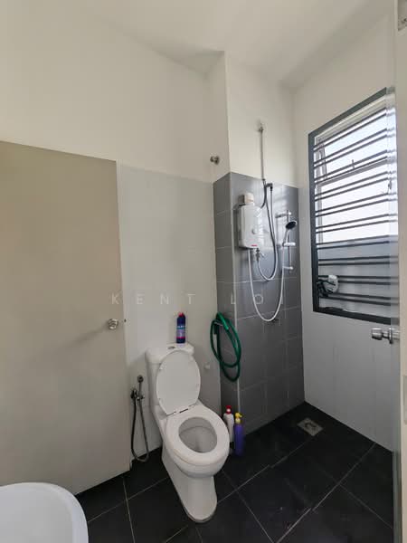 2-storey Terraced House for Sale in Taman Pelangi Indah (Ulu Tiram) - Kent Loi - PropertyGuru.com.my