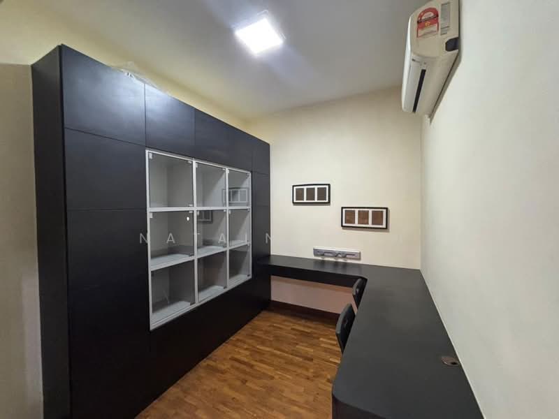 Pangsapuri untuk Disewa di Molek Pine 2 - Nataine Goh - Study - PropertyGuru.com.my