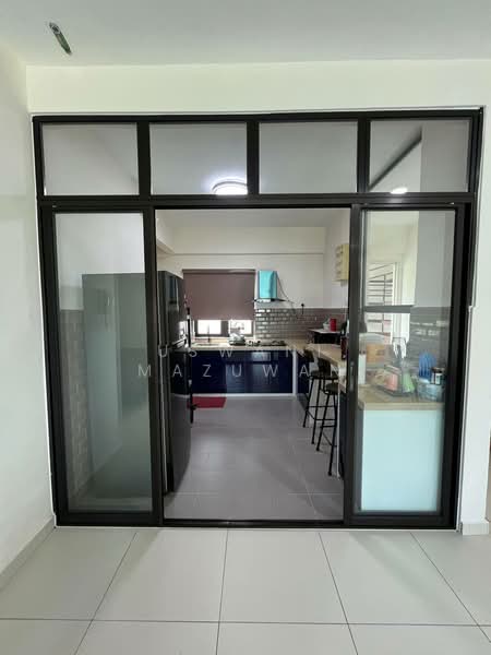 Condominium for Sale at Serin Residency - Uswani Mazuwan - Kitchen - PropertyGuru.com.my